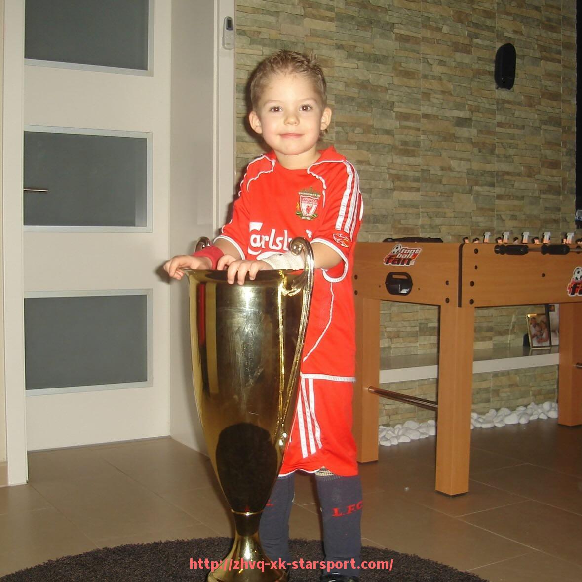 星空体育-德甲联赛每赛季的降级球队数量说明